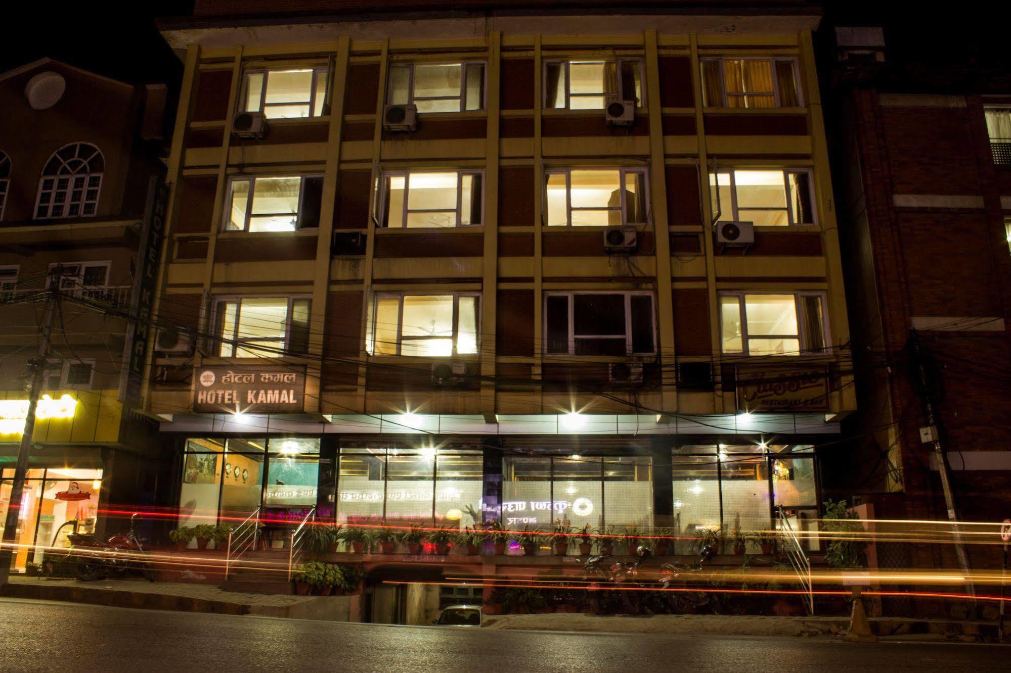 Hotel Kamal カトマンズ エクステリア 写真