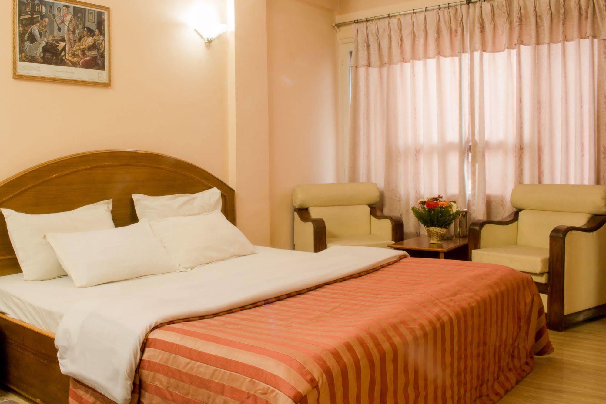 Hotel Kamal カトマンズ エクステリア 写真