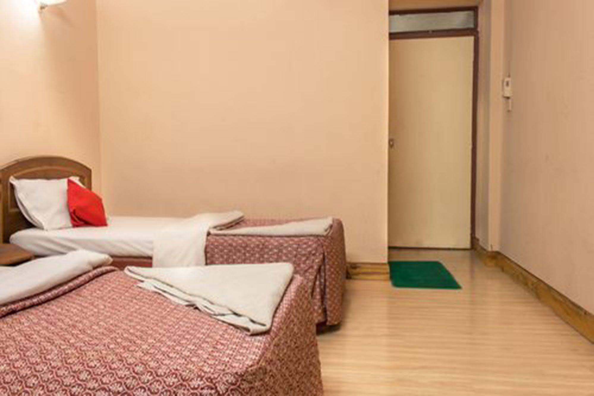 Hotel Kamal カトマンズ エクステリア 写真